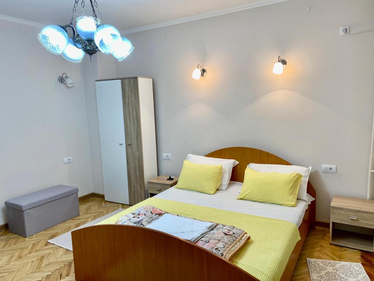 Chung cư 64 m² 2 phòng ngủ, 1 phòng tắm riêng ở Tutunovic Podrum Nis Ngoại thất bức ảnh